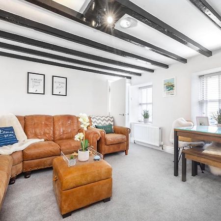 Hollie'S Beach House Peel Bagian luar foto